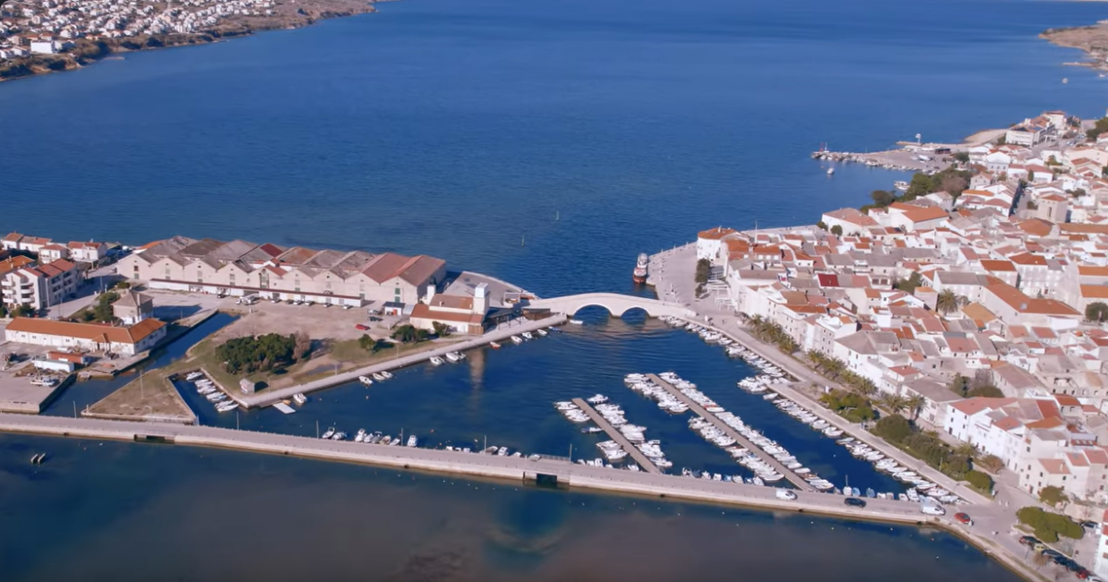 Sretna Nova 2025. godina!