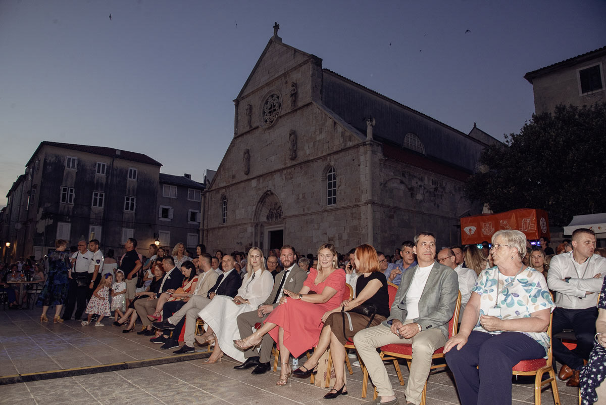 Svečano otvoren 14. Međunarodni festival čipke u Pagu