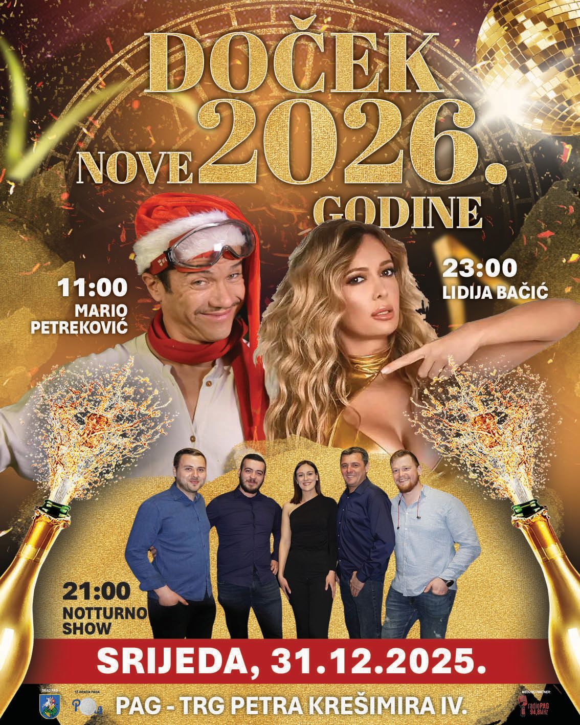 Doček Nove godine na gradskom trgu u Pagu