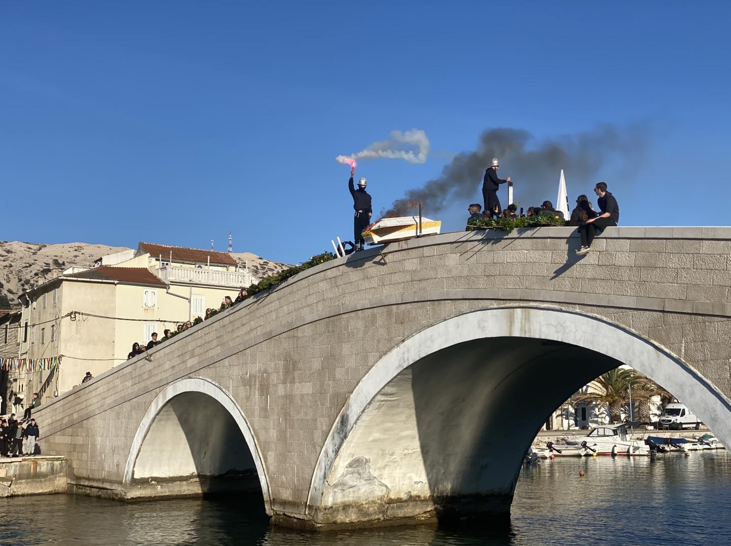 Spaljivanjem Marka završio Paški zimski karneval