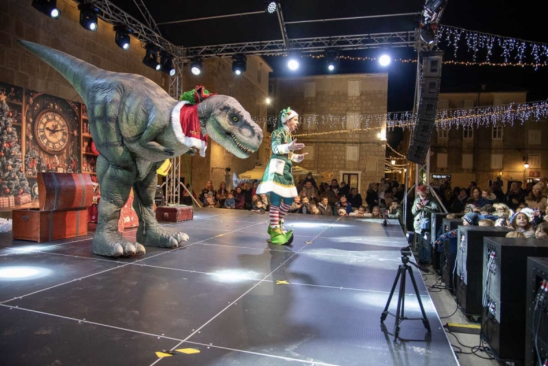 Dinosaur